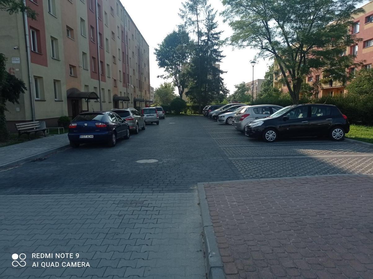 Apartament na parterze Stalowa Wola Exteriér fotografie